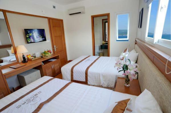 Dendro Beachfront Hotel Nha Trang Exterior photo